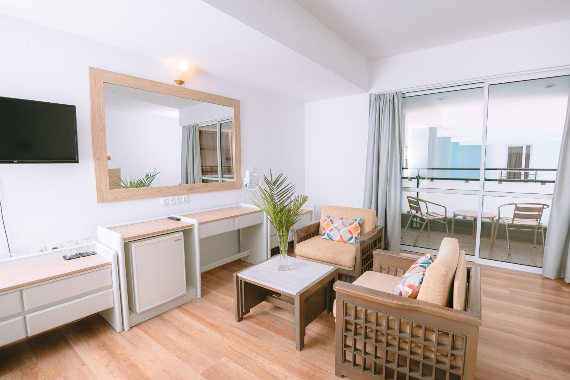 Santa Marina Unique Hotel Ágios Nikólaos Rom bilde